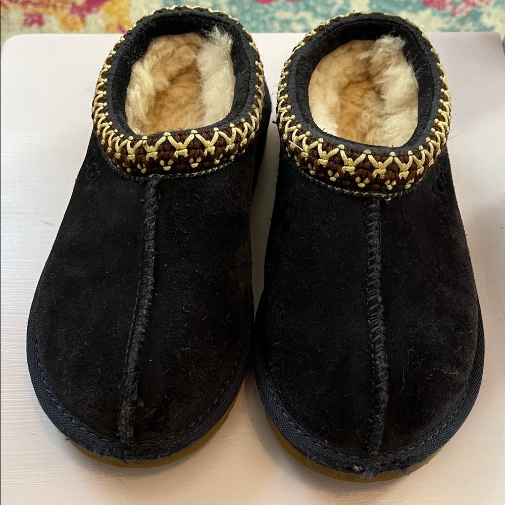 UGG Black and Tan Kids Slippers